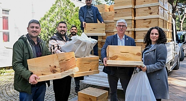 100 yeni arıcı sertifikalarını törenle aldı