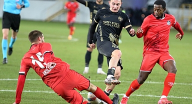 Ahlatcı Çorum FK: 3 - Manisa FK: 2