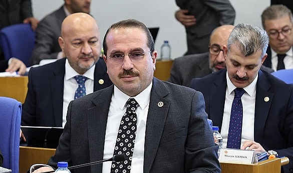 AK Partili Kırkpınar’dan Özel’e tepki