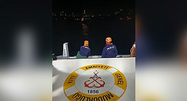 Bodrum açıklarında sürüklenen teknedeki 3 kişi kurtarıldı
