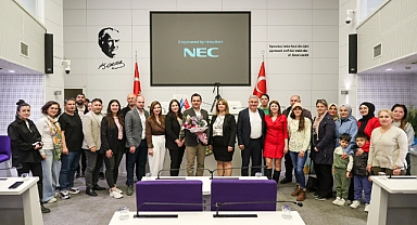 Buca'da “Geleceğin Liderleri İçin Ebeveynlik” Semineri