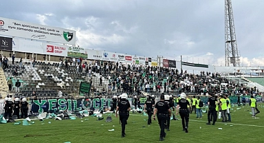 Denizlispor, profesyonel liglere veda etti