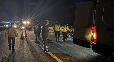 Devrilen minibüsteki 1 kişi öldü, 10 kişi yaralandı
