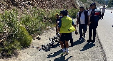 Fethiye'de otomobilin çarptığı 3 bisikletli yaralandı