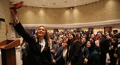 Gençler iklim krizine karşı seslerini Konak’tan yükseltecek