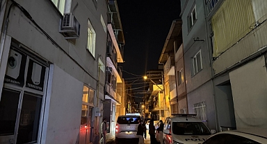 İzmir'de bir kişi evinde ölü bulundu
