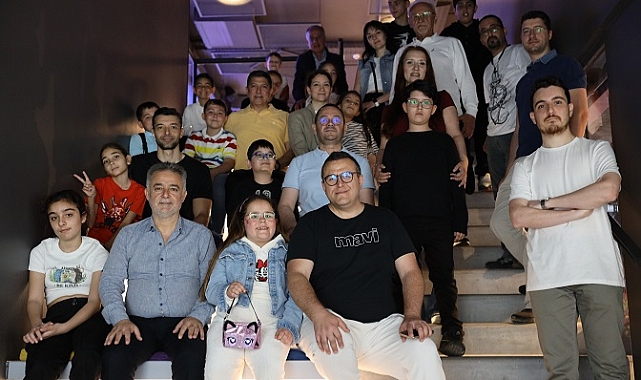 İzQ Dijital Deneyim Merkezi’nde 23 Nisan Coşkusu