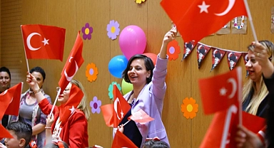 Karabağlar’da 23 Nisan Coşkusu