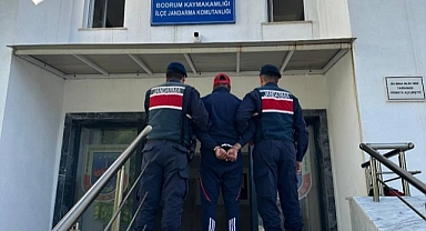 Kırmızı Bültenle Aranan Şüpheli Yakalandı