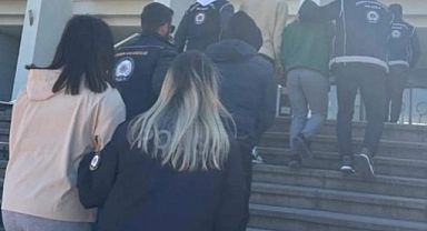Muğla'da Göçmen Kaçakçılarına Darbe: 5 Tutuklama!