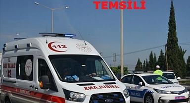 Otomobilin çarptığı motosikletin sürücüsü öldü
