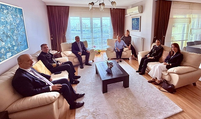 Şehitlerimizin Emanetleri Baş Tacımız