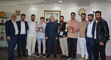 13 Yaşındaki Çırak Ustalarını Geçti…