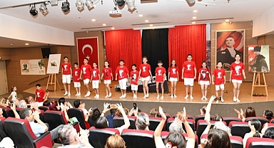 “Aynı Gemideyiz” Oratoryosu Çiğli’yi Büyüledi