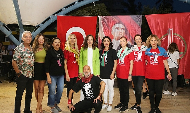 Bahriye Üçok’ta Şenlik Coşkusu