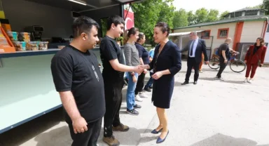 Başkan Sengel, Efes Selçuk'un engelsiz gençleriyle