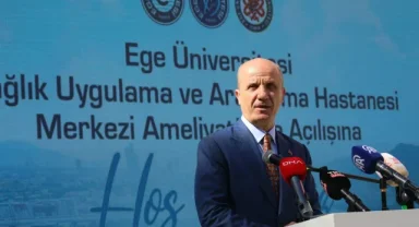 Ege Üniversitesi'nde 70. yıl coşkusu.
