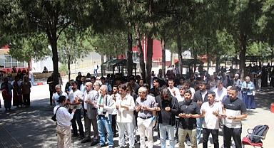 İKÇÜ Öğrencilerinden Gazze Tepkisi