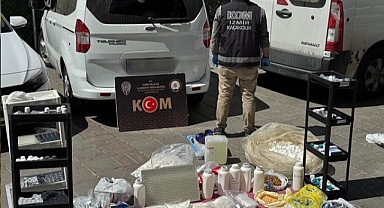 İzmir’de Kaçak İlaç Operasyonu: 1 Tutuklama