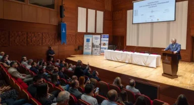 Başkan Tugay'dan güvenli kentleşme çağrısı