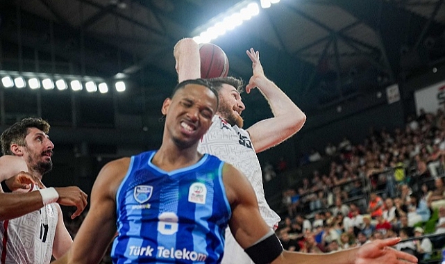Karşıyaka: 76 - Türk Telekom: 73