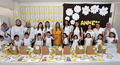 ‘Mutlu Çocuklar’dan annelere sürpriz