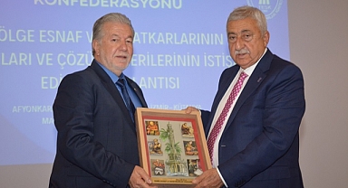 Türk Esnaf ve Sanatkârının Sorunları İzmir'de Masaya Yatırıldı