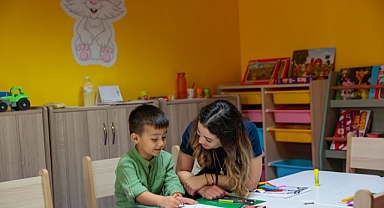 Annelere Nefes, Çocuklara Neşe