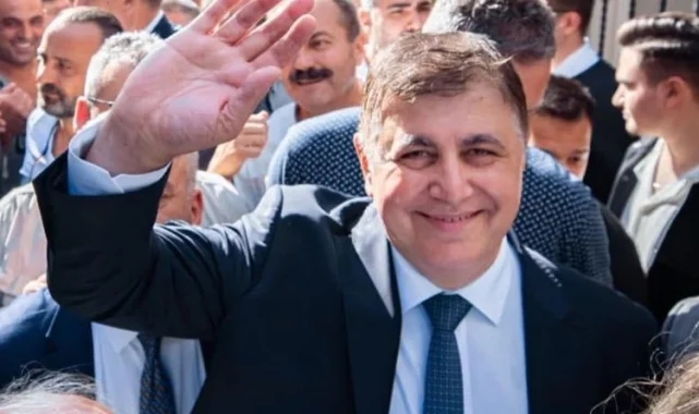 Başkan Tugay'dan greve karşı dayanışma çağrısı