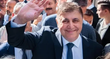 Başkan Tugay'dan greve karşı dayanışma çağrısı