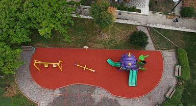 Bayraklı’ya 7 yeni park