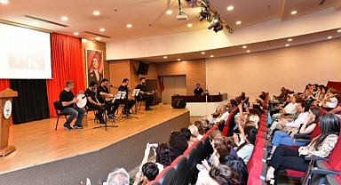 Çiğli’de Ahmed Arif’e Vefa