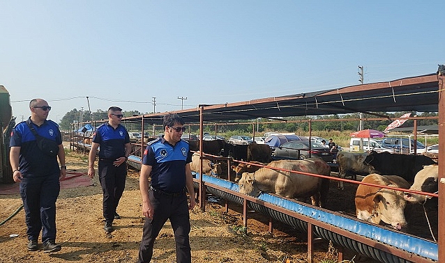 Çiğli’de Kurban Denetimi Tam Not Aldı