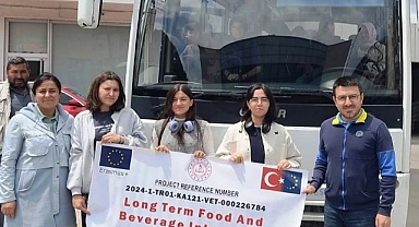 Gördesli Öğrenciler Staj İçin Prag’da