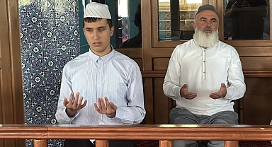 Görme Engelli Genç Hafızlık Sınavına Hazırlanıyor