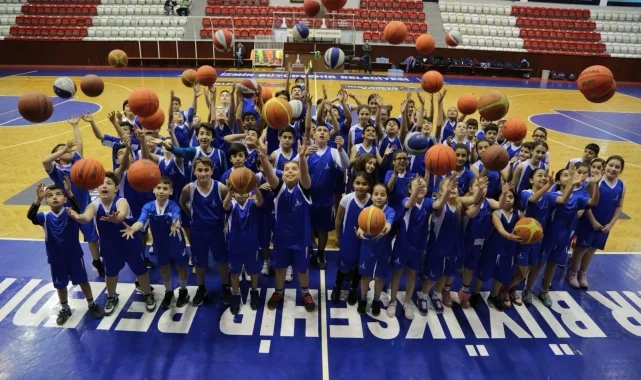 İzmir Büyükşehir'den Yaz Spor Okulları başlıyor