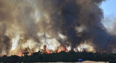 İzmir’de Yangın Tadilat Kıvılcımından Çıktı