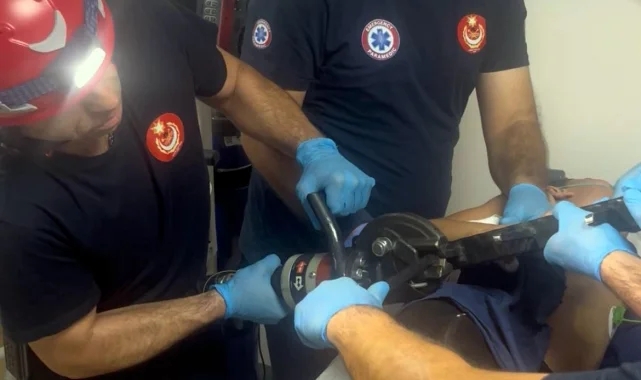 İzmir İtfaiyesi'nden hayat kurtaran operasyon