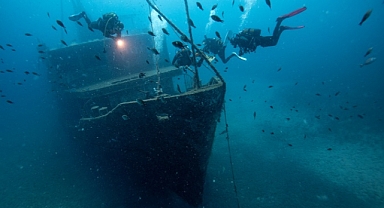 Karaburun’da Bayramda Dalış Keyfi