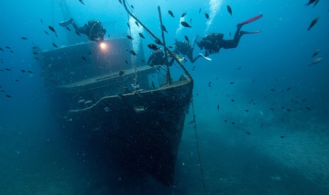 Karaburun’da Bayramda Dalış Keyfi