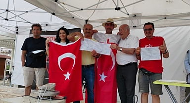 Menemenli Ustalar Fransa’da Zirvede!