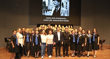 Nazım Hikmet Dikili’de Anıldı