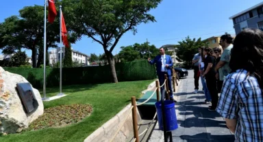 Ömer Eşki öğrencilere Kıbrıs'ı anlattı