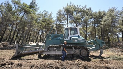 Alevlere Karşı En Ön Saf: İş Makinesi Operatörleri