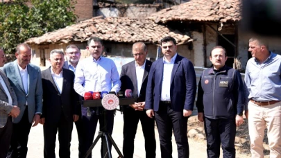 AK Parti’li İnan’dan Ödemiş Yangın Bölgesine Destek