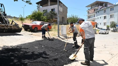 Karabağlar’da Asfalt Mesaisi Sürüyor
