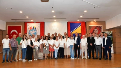 Srebrenica Çiğli’de Gözyaşlarıyla Anıldı