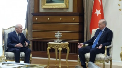 Erdoğan ve Bahçeli’den PKK’nın Silah İmhasına Destek