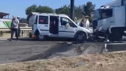 Menderes'te feci kaza: Otomobil sürücüsü hayatını kaybetti