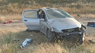 Otomobil Şarampole Uçtu, Genç Sürücü Hayatını Kaybetti